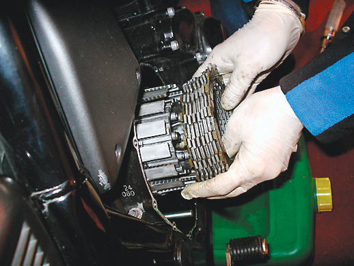 12 steps to changing your clutch