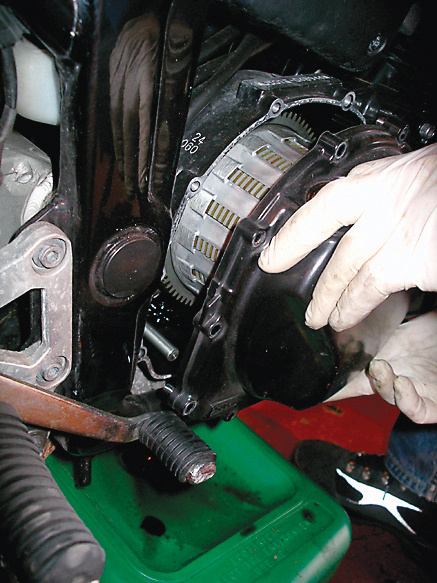 12 steps to changing your clutch