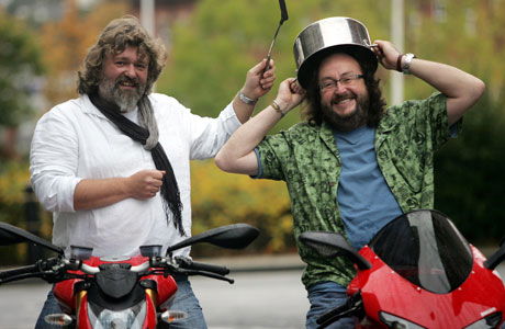 Hairy Biker Dave Myers weds fiancée