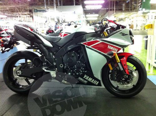 2012 Yamaha R1 leaked