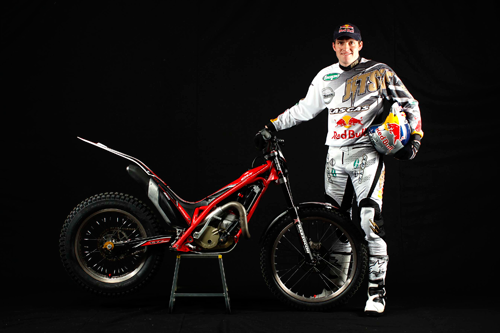 Dougie Lampkin retires. Kind of.