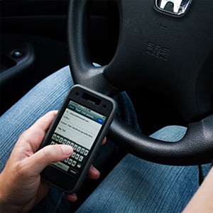 Texting drivers refused insurance