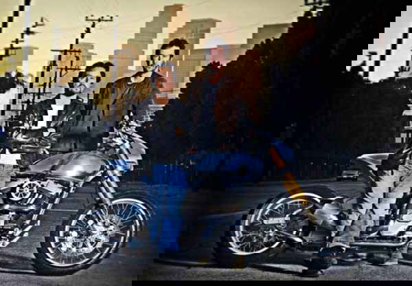 Keanu Reeves starts motorcycle company