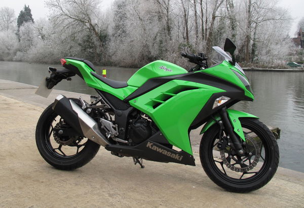 First Ride: 2013 Kawasaki Ninja 300 review