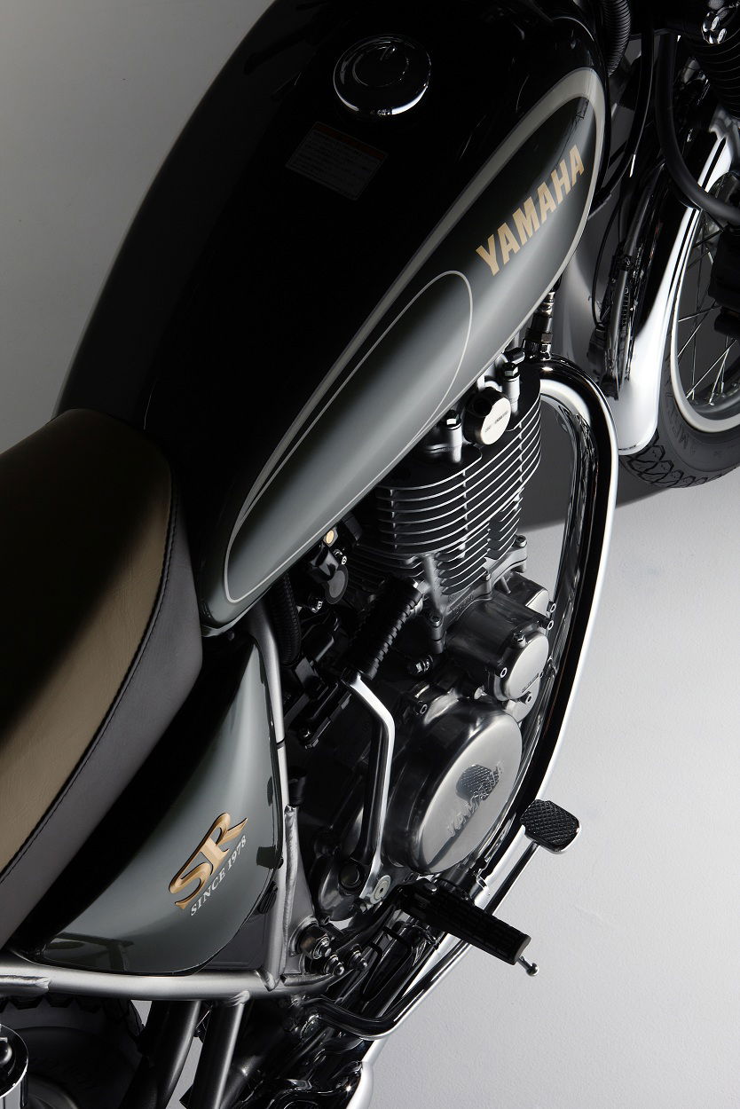 Yamaha SR400 Anniversary