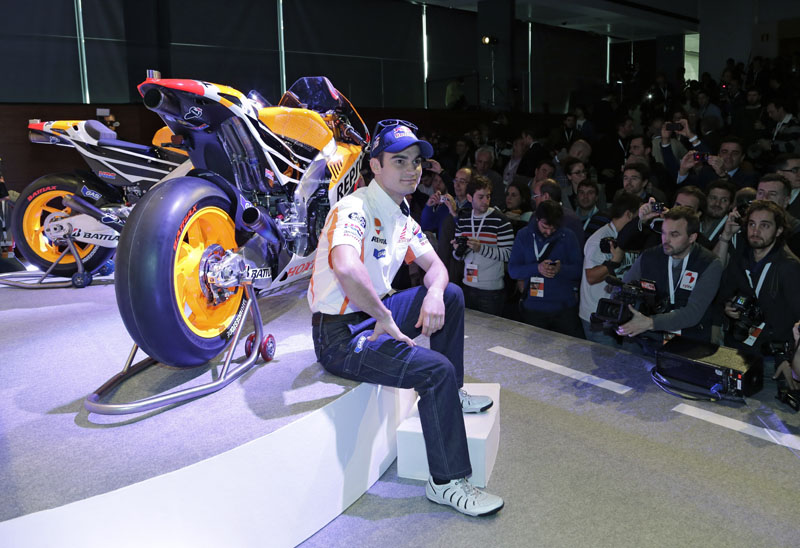 2013 Honda RC213V revealed