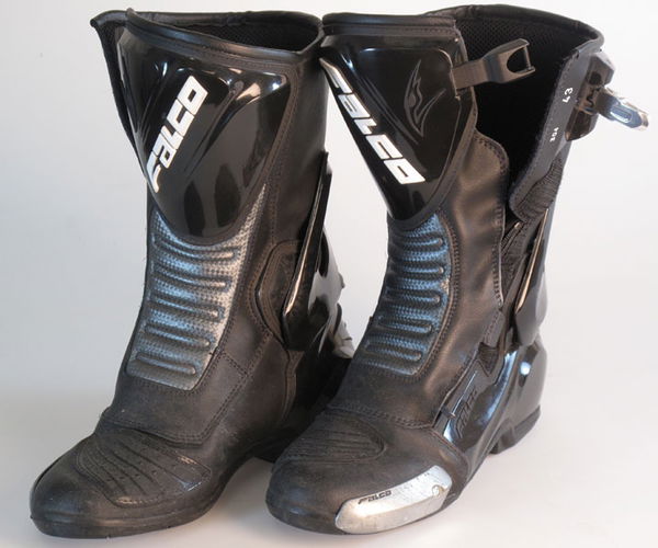 Used: Falco 305 ESO boots