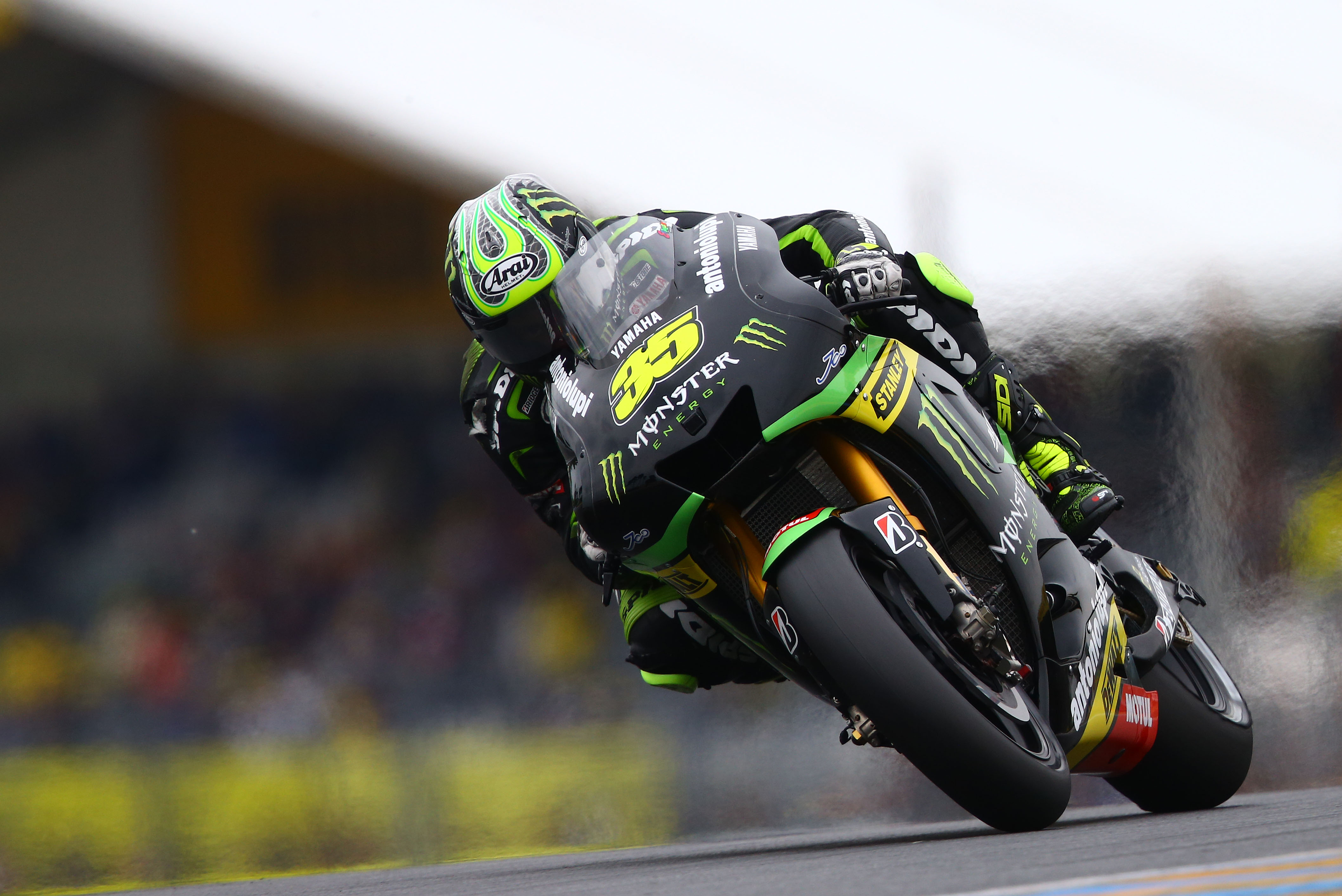 MotoGP 2013: Le Mans Results – Crutchlow takes career-best second place carrying injury