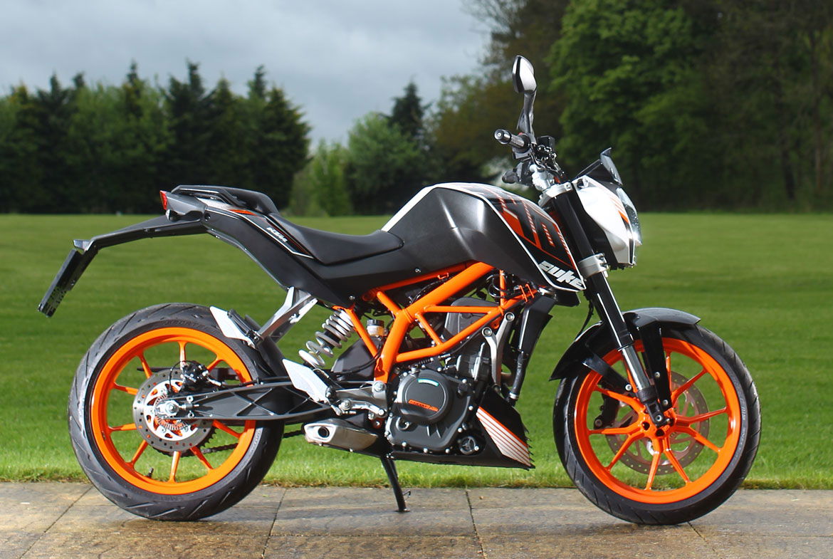 First ride: KTM Duke 390 review