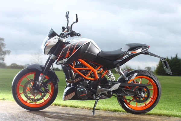 First ride: KTM Duke 390 review