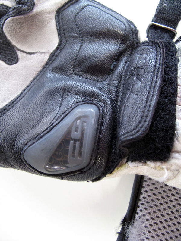 Used: REV'IT Jerez gloves review