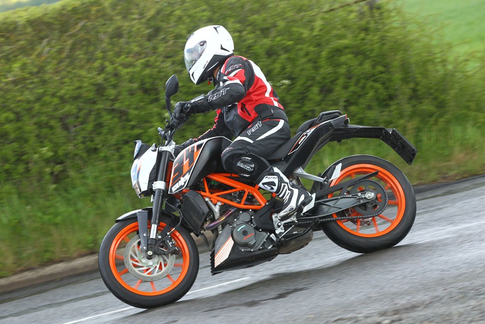 Grey import KTM 390s to hit the UK?