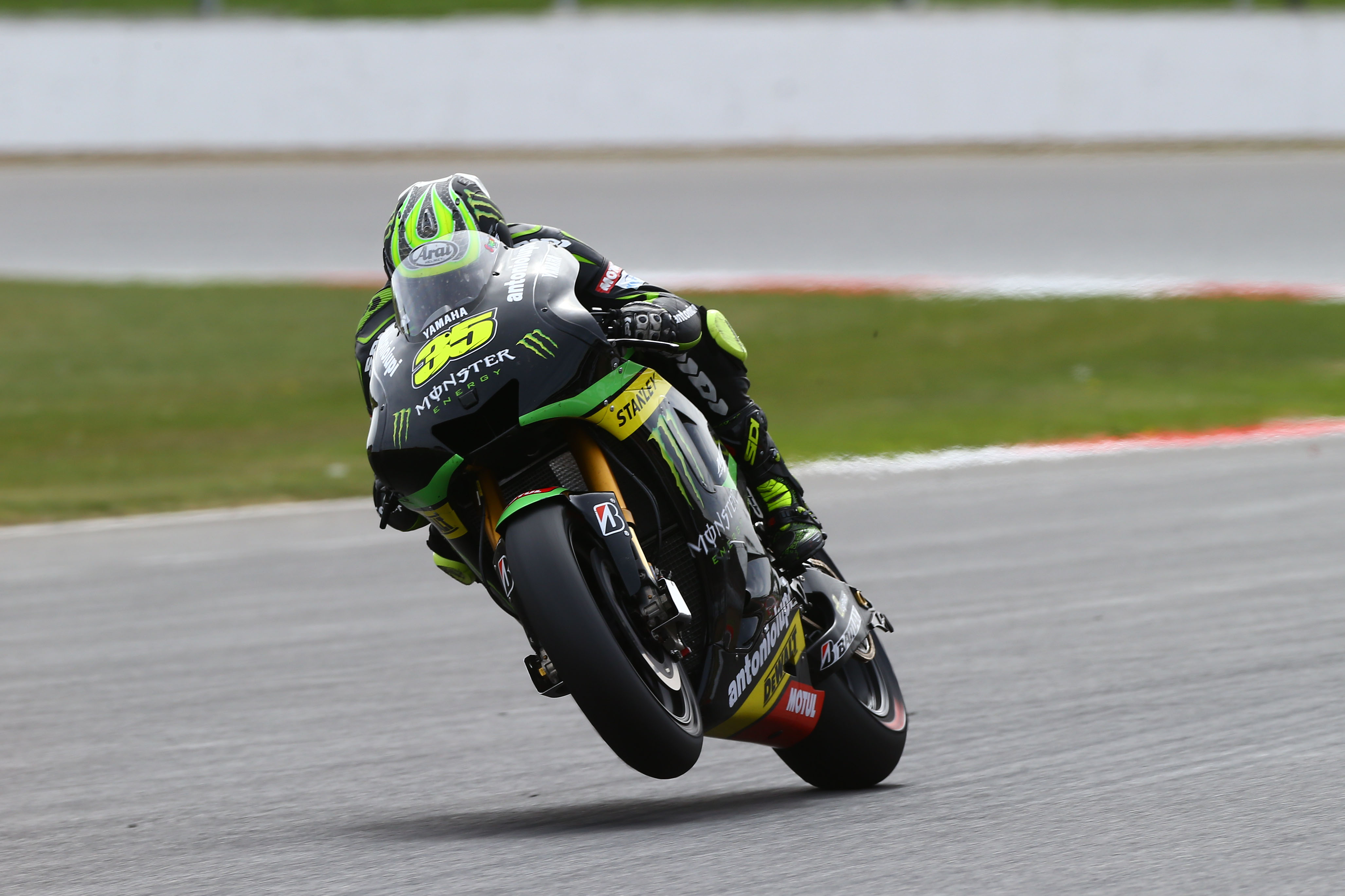 Disappointing weekend for Crutchlow