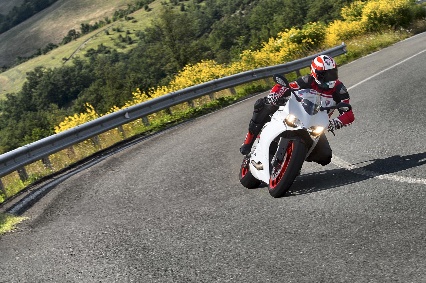 Ducati reveal 899 Panigale