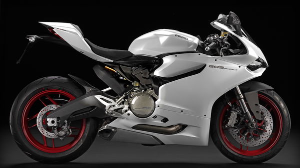 Ducati reveal 899 Panigale