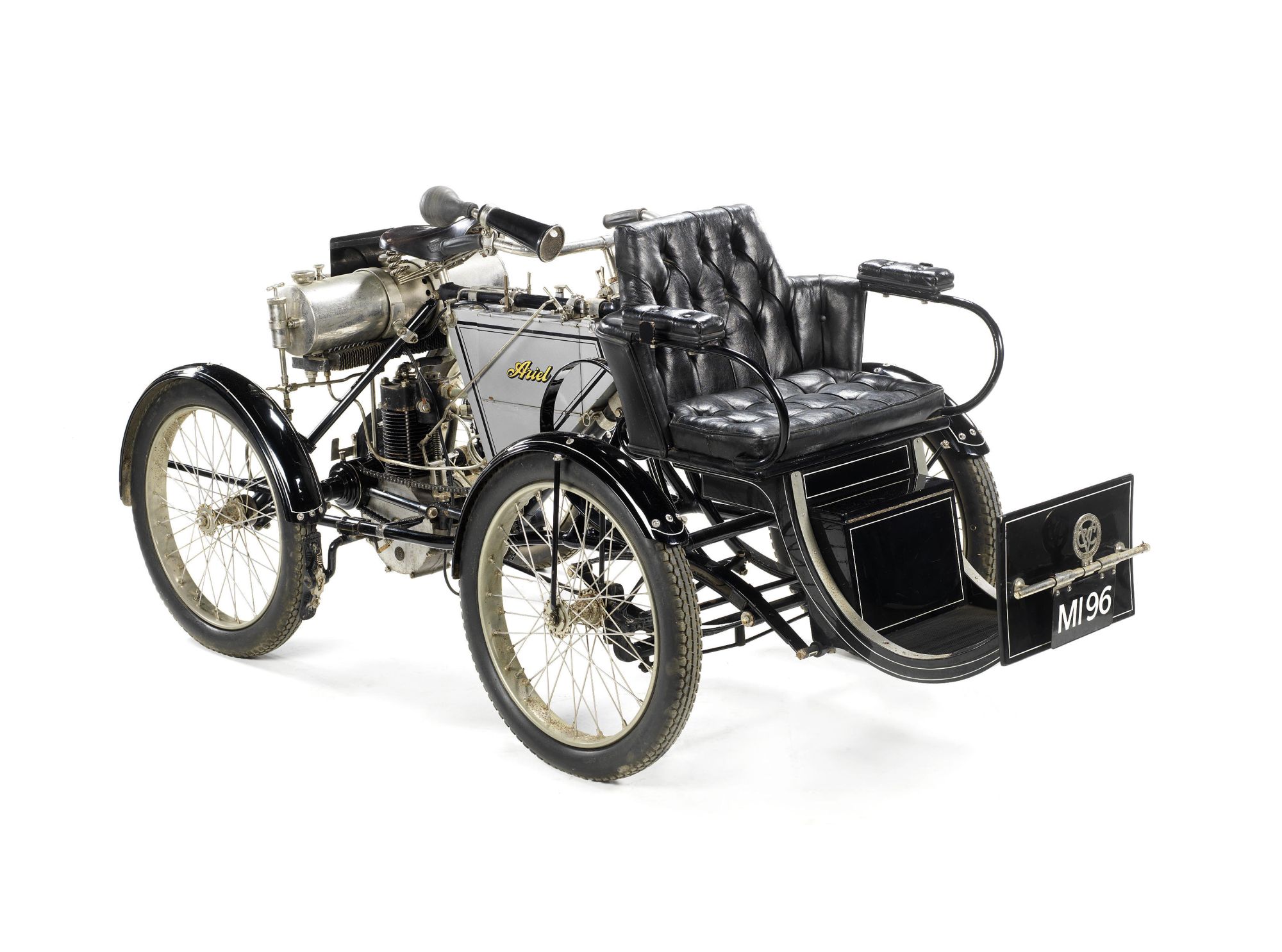 1901 Ariel to be auctioned in the same building it was first sold