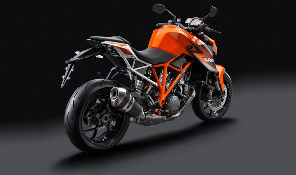 KTM Super Duke R: 0-124mph in 7.2 seconds