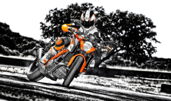 KTM Super Duke R: 0-124mph in 7.2 seconds