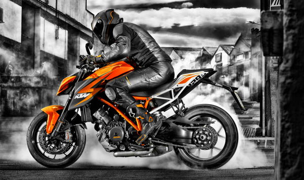 KTM Super Duke R: 0-124mph in 7.2 seconds