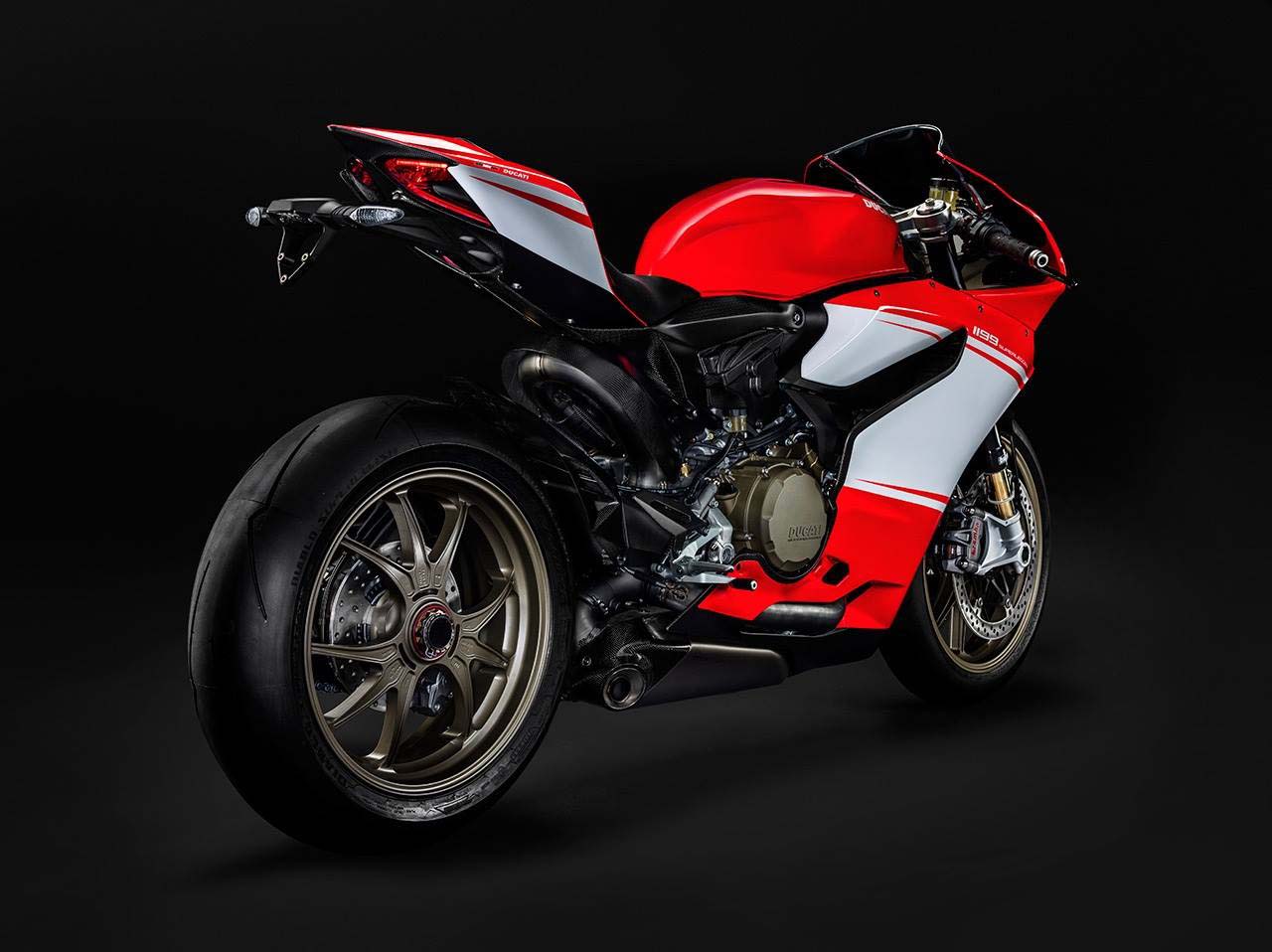 Ducati Panigale Superleggera pictures leaked