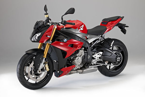 Official: 2014 BMW S1000R in full