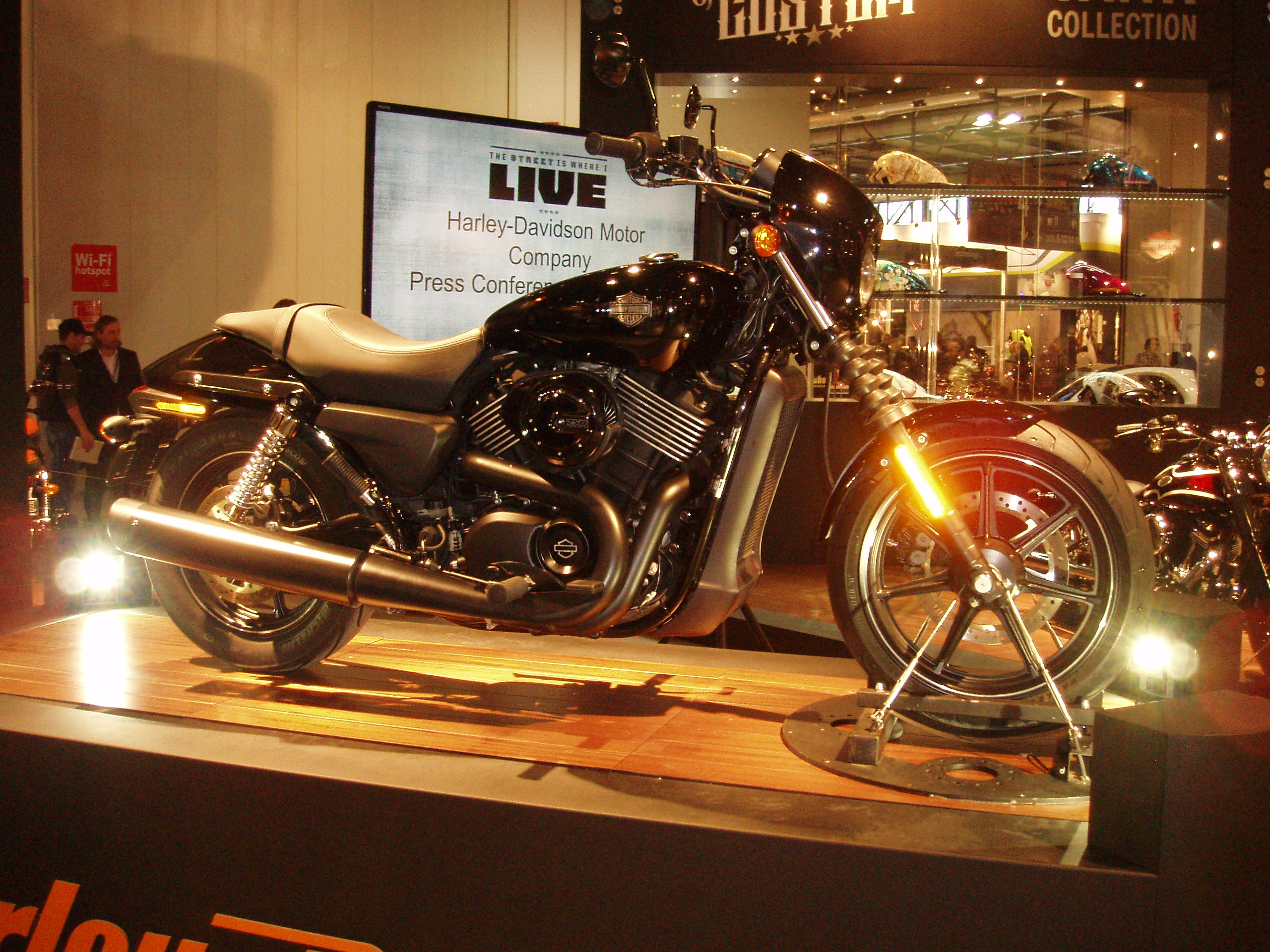 Harley 500: More pictures