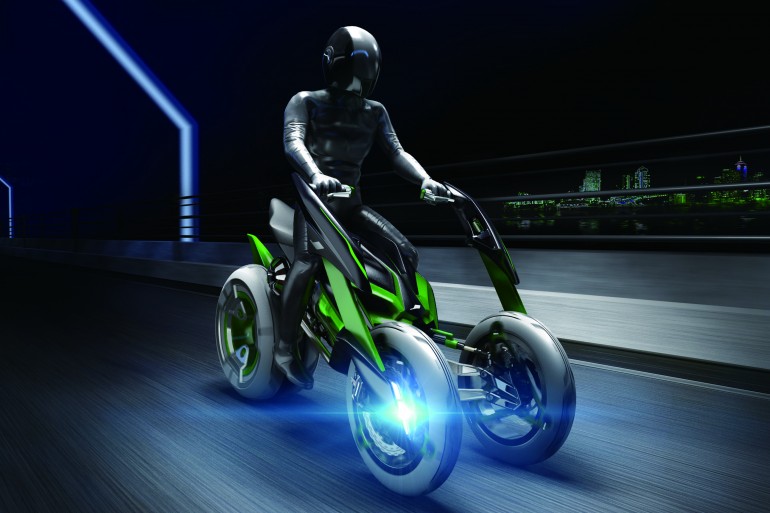 Kawasaki’s morphing electric trike
