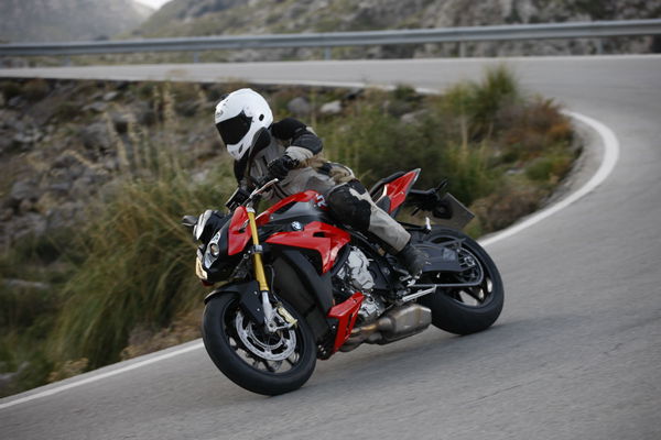 First ride: BMW S1000R review