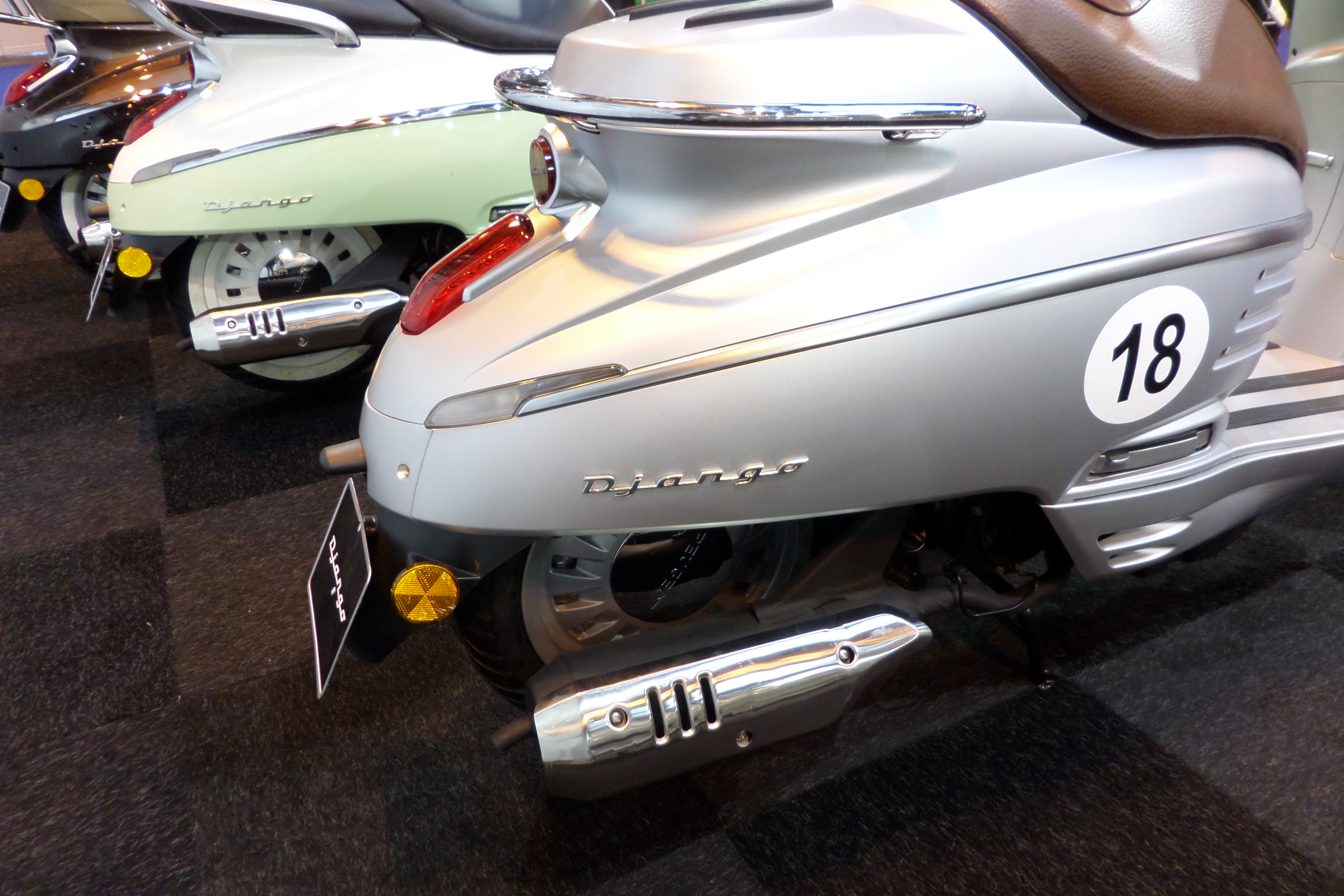 New: Peugeot Django retro scooters, available this summer
