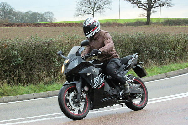 Road test: 2013 Daelim VJF250 RoadSport review