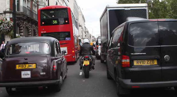 Motorcyclists have greater life satisfaction than other commuters