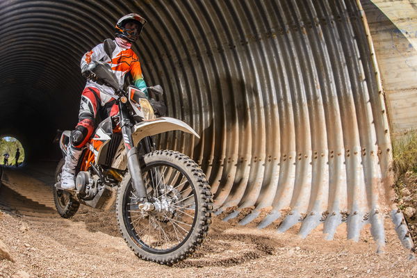 First Ride: 2014 KTM 690 Enduro R review