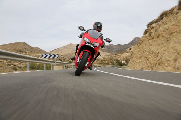 First ride: 2014 Honda VFR800 review