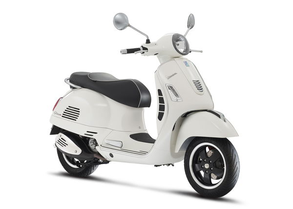 First ride: Vespa GTS 300 Super review