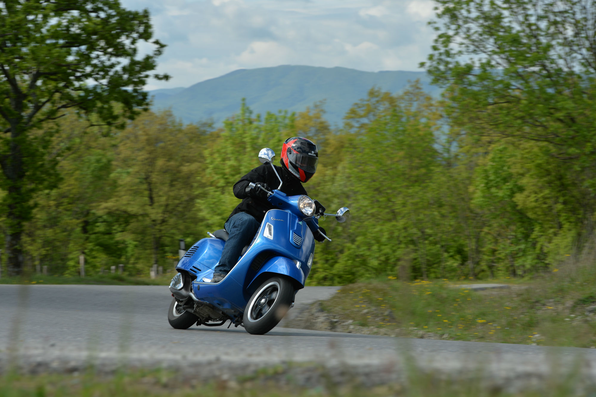 First ride: Vespa GTS 300 Super review