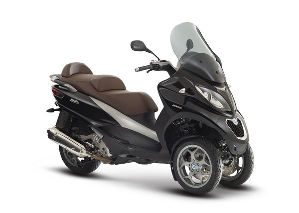 First ride: 2014 Piaggio MP3 500 Sport review