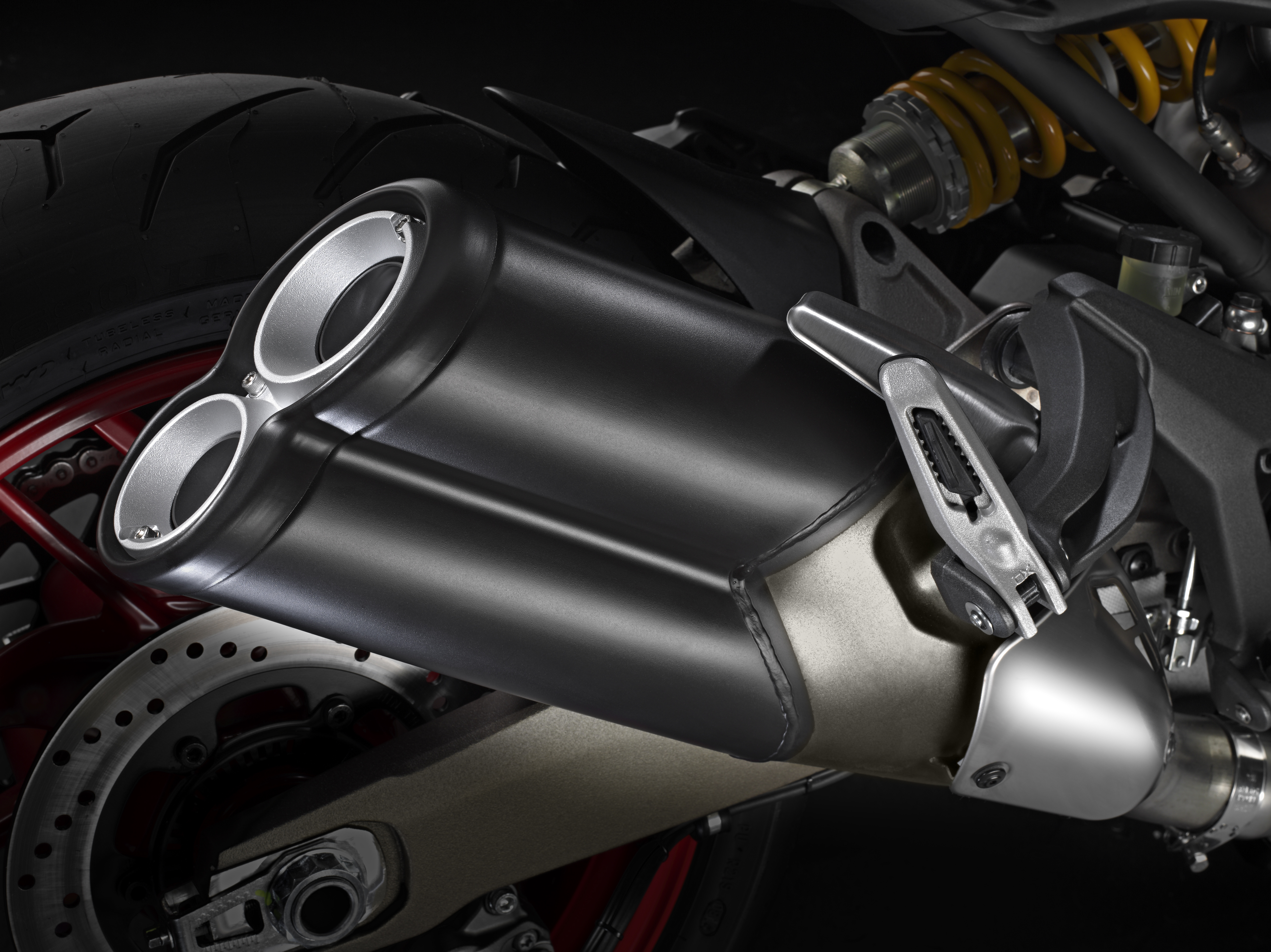 First on Visordown: Ducati Monster 821 official pics