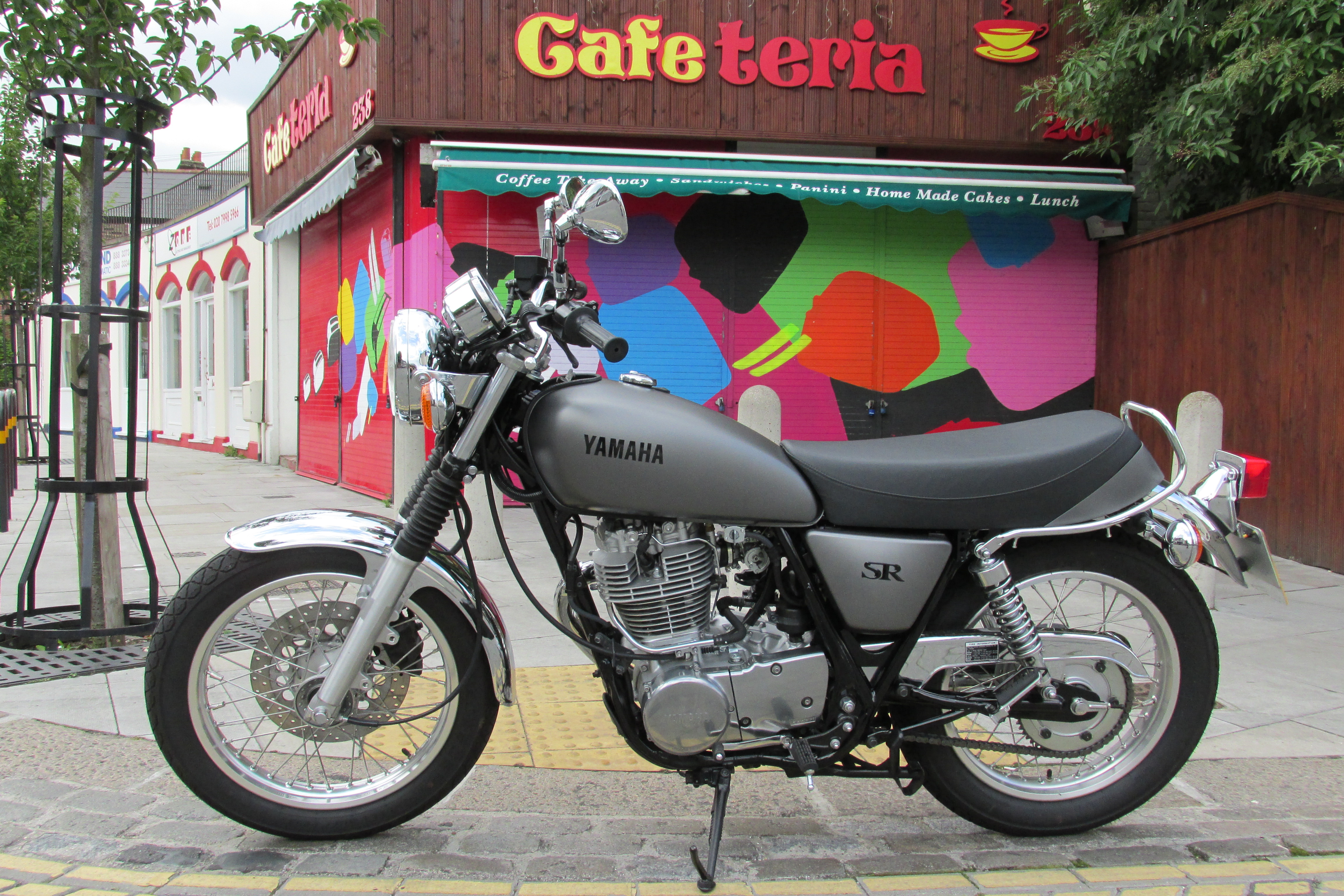 First ride: Yamaha SR400 review