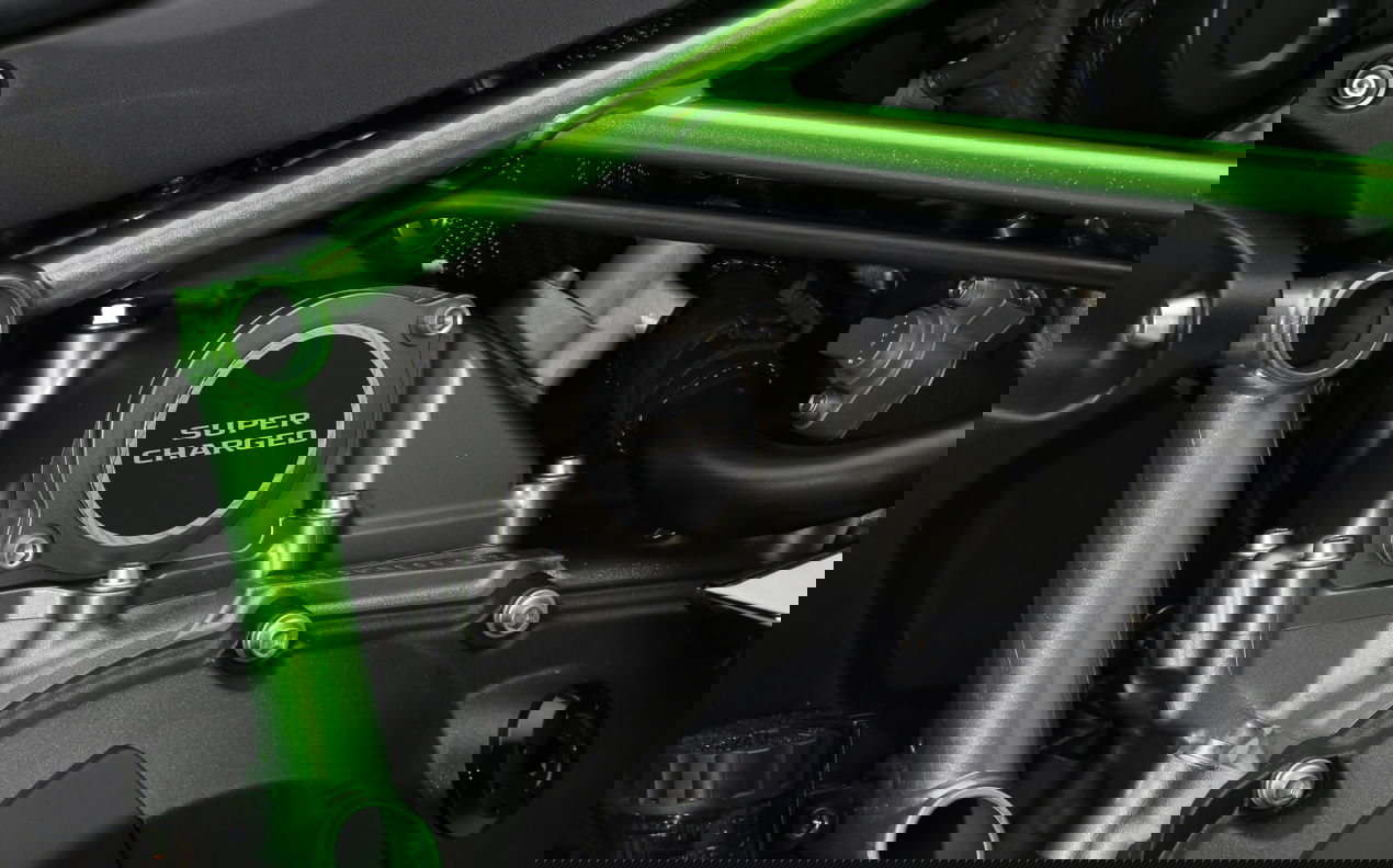 Intermot 2014: Kawasaki Ninja H2 video and uber gallery
