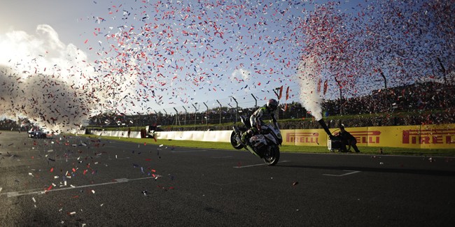 Byrne becomes 2014 British Superbike champion