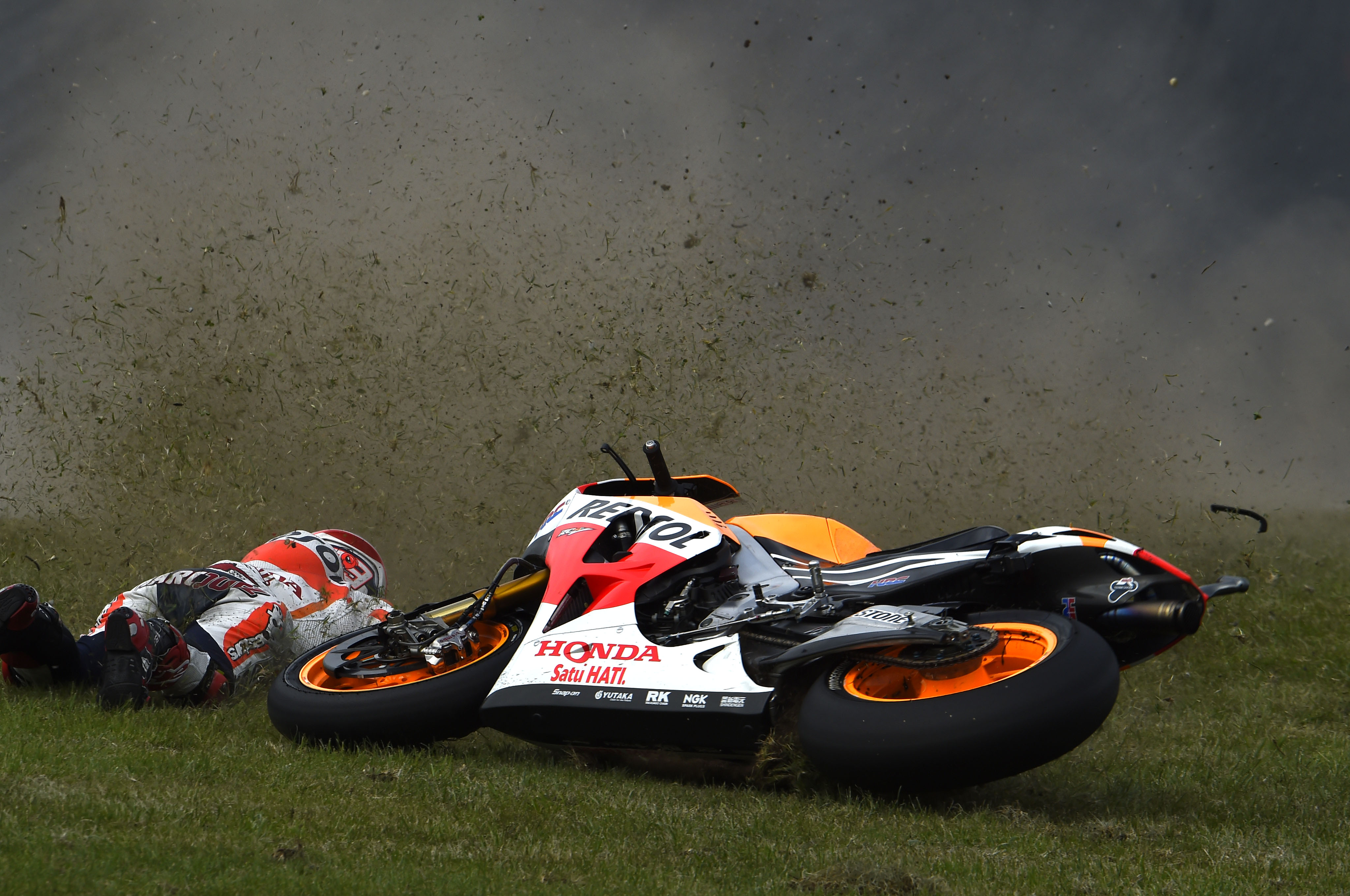 Marquez crashes out of Australian Grand Prix