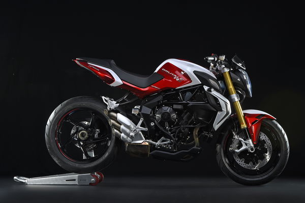 MV Agusta Brutale 800 RR revealed