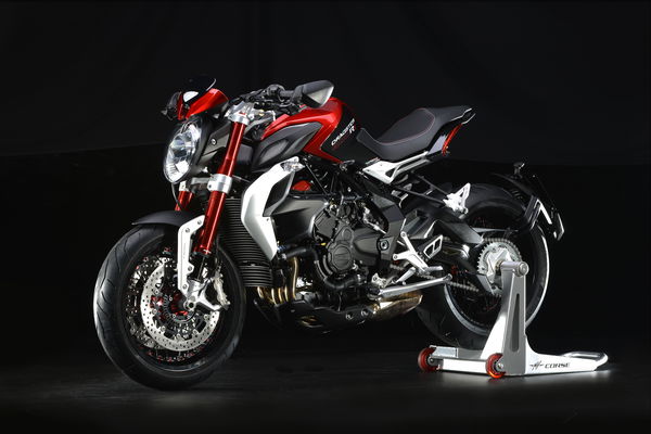 MV Agusta Dragster RR specs and pictures