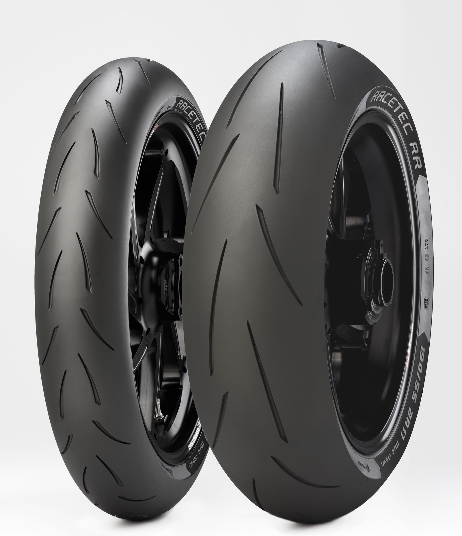 Metzeler launches Racetec RR supersport tyre