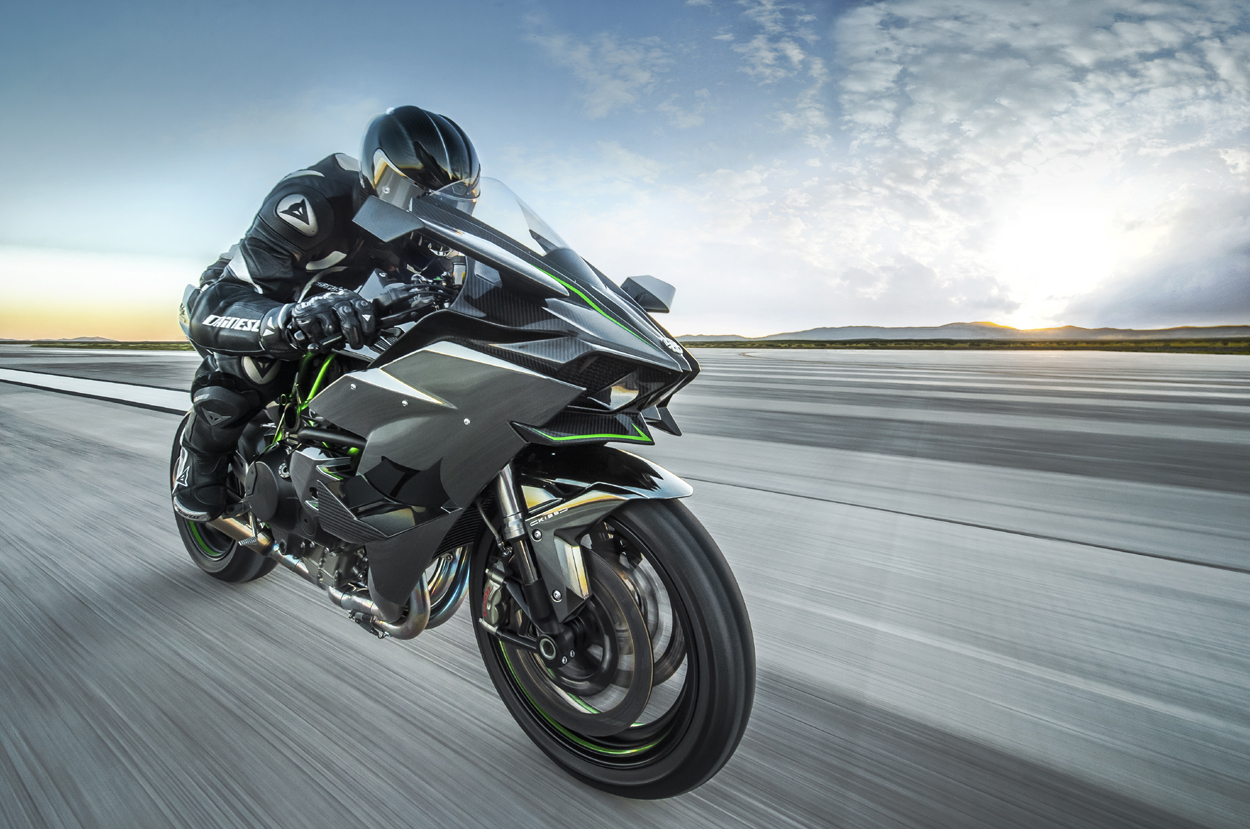 Kawasaki to run Ninja H2R on dyno at Motorcycle Live