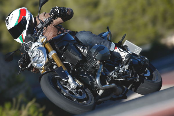 First ride: 2015 BMW R1200R review