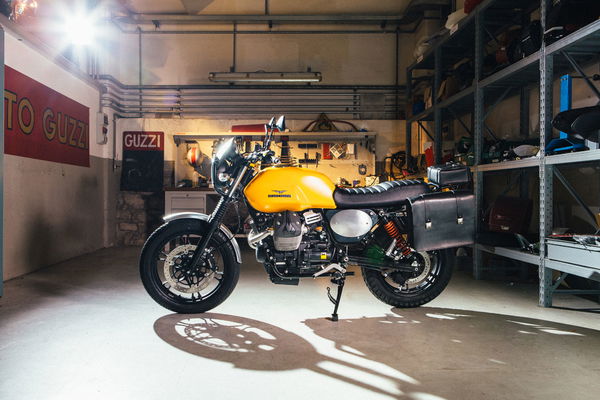 Moto Guzzi launches V7 customising kits