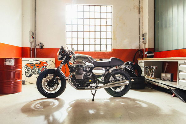 Moto Guzzi launches V7 customising kits