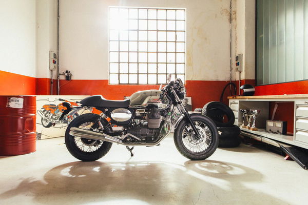 Moto Guzzi launches V7 customising kits