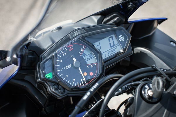 First ride: Yamaha R3 review